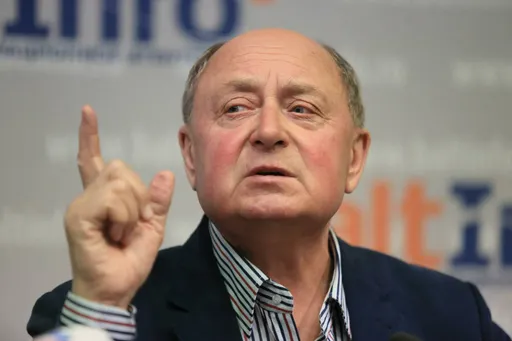 Мишин признался, что болен пневмонией, и пожелал здоровья госпитализированному Костомарову