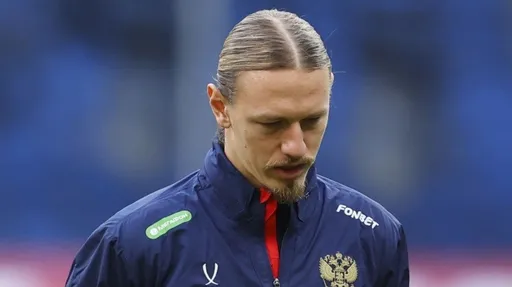 Михаил Кержаков считает, что Сафонов перерос чемпионат России