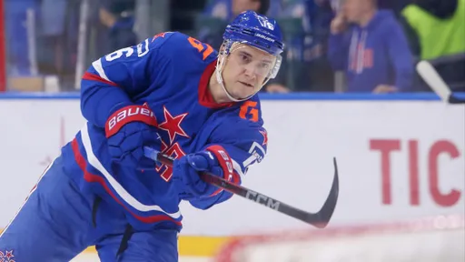 Нападающий СКА Плотников стал восьмым игроком в клубе снайперов КХЛ