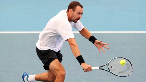 Сафиуллин не смог выйти во второй круг турнира ATP в Штутгарте