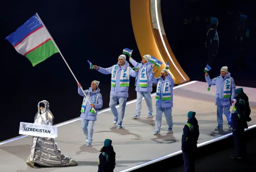 Экс-россиянин вынес флаг Узбекистана на открытии Олимпийских игр 2026 года