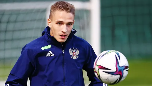 Агент Самошникова заявил, что его клиент станет лидером «Спартака»
