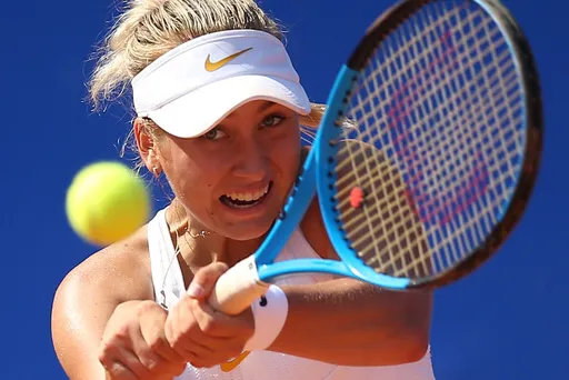 Потапова одолела Кудерметову и прошла в 1/4 финала турнира WTA-500 в Брисбене
