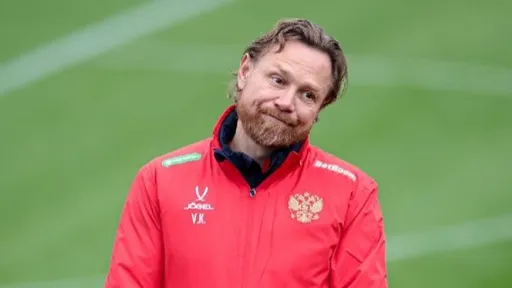РФС не хочет, чтобы Карпин совмещал работу в сборной и клубе