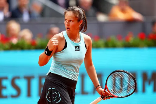 Касаткина одержала победу над Боузковой и прошла в 1/4 финала турнира в Монреале