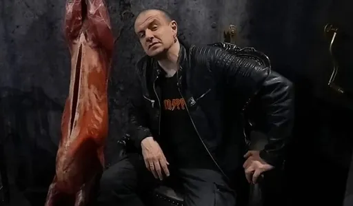 «Губерниев поёт по-спортивному нагло». Лидер «Бони НЕМ» – о биатлоне и дружбе с комментаторами