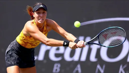 Пегула в двух сетах обыграла Гауфф и вышла в финал итогового турнира WTA