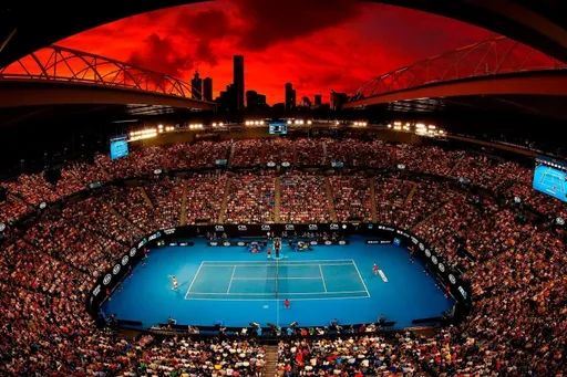 Директор Australian Open Тайли заявил, что отец Джоковича не нарушал правил турнира, фотографируясь с флагом России