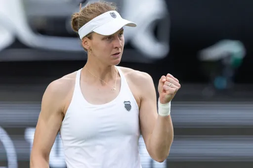 Самсонова обыграла украинку Костюк в 1/4 финала турнира WTA-500 в Гвадалахаре