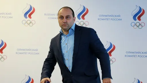 Свищев призвал не тратить время и деньги на попытки получить право организовать ЧМ по футболу