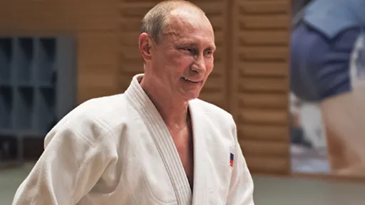 Путин заявил, что занятия единоборствами помогают человеку добиваться успеха в жизни