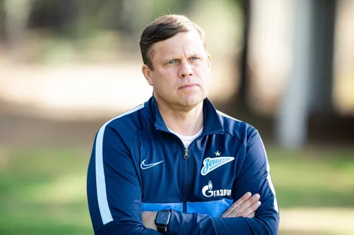 Радимов заявил, что «Краснодар» должен побеждать «Зенит», если хочет стать чемпионом