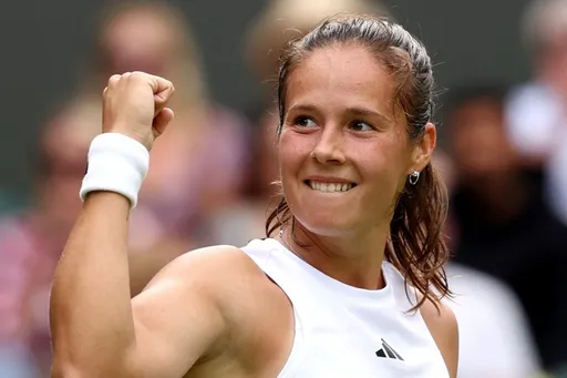 Дарья Касаткина пробилась в 1/8 финала турнира WTA в Аделаиде