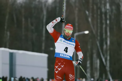Норвежский журналист заявил, что в FIS не разрешат Большунову вернуться