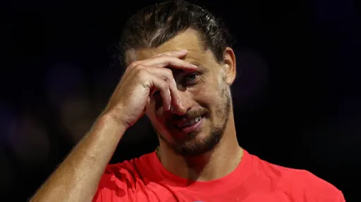 Зверев прокомментировал свое поражение Синнеру в финале Australian Open-2025
