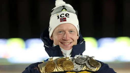 Йоханнес Бё сравнялся с Бьорндаленом по числу побед на чемпионатах мира по биатлону