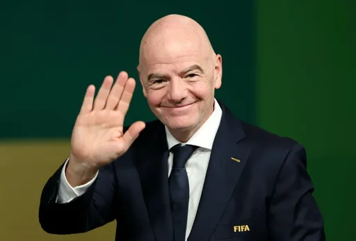 ФИФА сделала заявление на фоне скандальных обвинений в адрес президента Инфантино