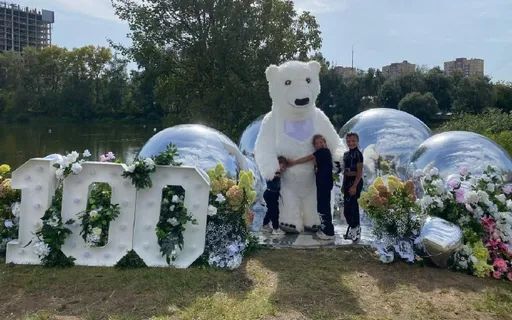 В Пушкине провели турниры и шоу аэростатов в честь 100-летия города