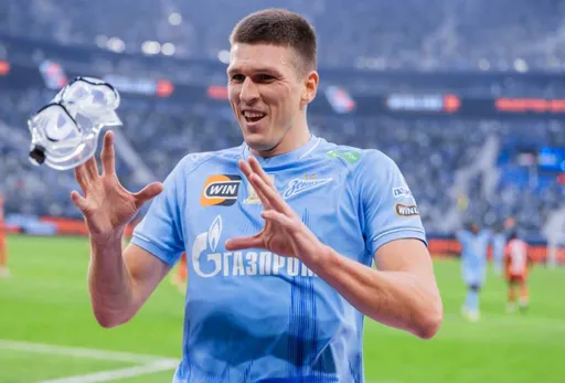 Непомнящий назвал форварда «Зенита» Соболева игроком-вспышкой