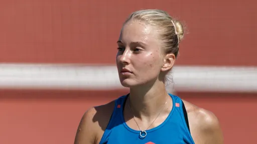 Полина Кудерметова одержала победу над Эленой Мичич на Australian Open — 2025