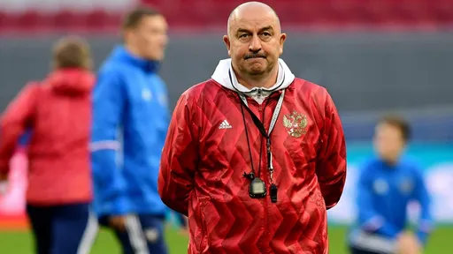 Черчесов признался, что готов рассмотреть предложение о работе в сборной России