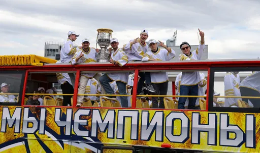 «Металлург» провел чемпионский парад в Магнитогорске