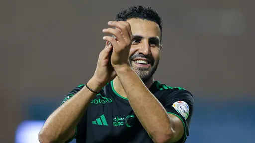 Марез заявил, что не способен в одиночку выигрывать матчи, как Месси