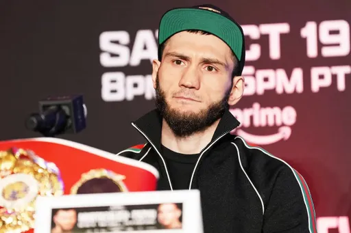 Экс-чемпион IBF Муртазалиев: если бы предложили бой за титул в среднем весе – поднялся бы без проблем