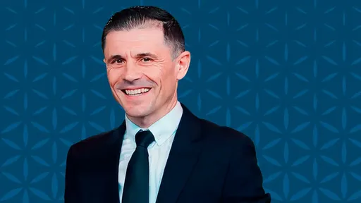 Мажич заявил, что работает за русский футбол и развивает судейство