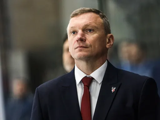 Разин — об Исакове: поражаюсь его карьере из администратора в тренера