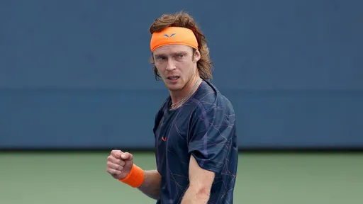 Рублев сохранил очки и призовые, полученные за выход в полуфинал турнира ATP в Дубае