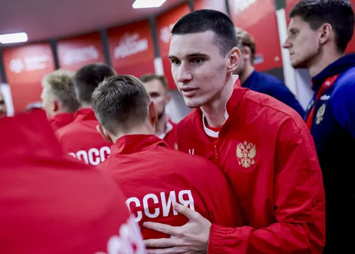 Морозов: читаю, как даже иностранцы пишут: «Верните сборную России»