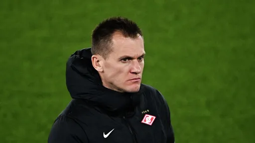 Ребров положительно отреагировал на переход Сафонова в «ПСЖ»