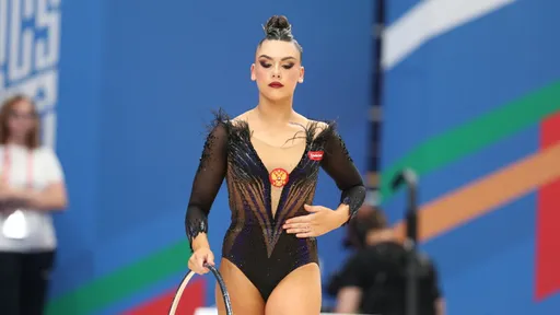 Sport Baza: российской гимнастке Лале Крамаренко не удаляли здоровый мениск
