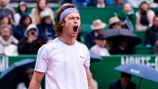 Рублёв вышел в финал турнира ATP в Боснии и Герцеговине, разгромив словака Молчана