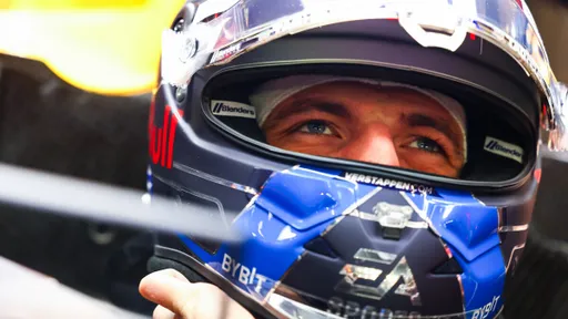 Пилот Red Bull Racing Ферстаппен стал четырёхкратным чемпионом «Формулы-1»