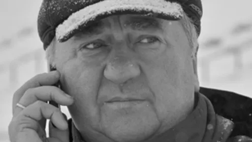 Скончался многократный чемпион СССР по хоккею с мячом Виктор Ломанов