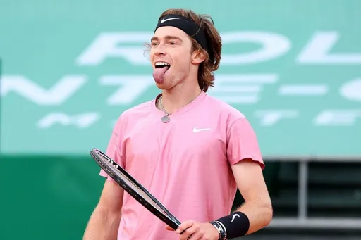 Рублёв обыграл Дрэйпера и пробился в 1/4 финала US Open