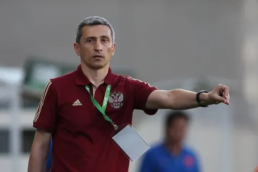 Хомуха: в АФК футбол не такого высокого уровня, но все же это хорошее подспорье для молодых футболистов