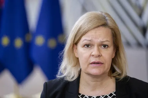 Глава МВД Германии Фезер пригрозила отказом в выдаче виз спортсменам из России