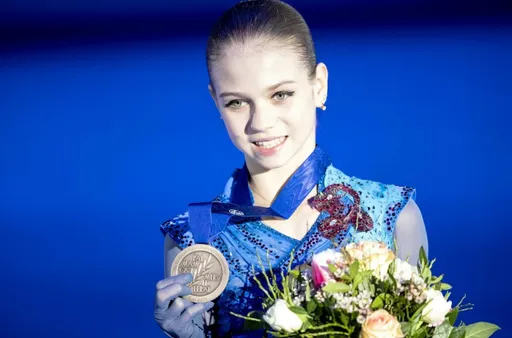 Трусова: сейчас я не в той форме, чтобы соревноваться по прыжкам с мужчинами