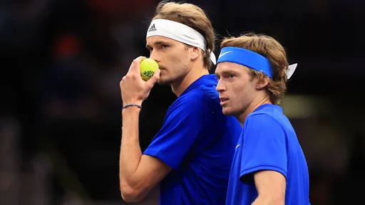 Рублёв проиграл Звереву в своем последнем матче на Итоговом турнире ATP-2023