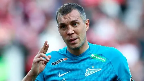 SHOT: Дзюба не оплатил штраф за парковку, футболиста ищут судебные приставы