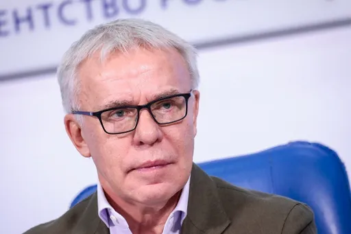 Фетисов хочет высказаться о показе ЧМ по хоккею в России