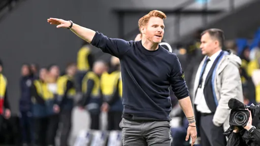 КДК РФС оштрафовал Абаскаля за опоздание на послематчевое интервью