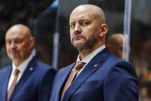 «Амур» объявил об увольнении старшего тренера команды Кузьменкова