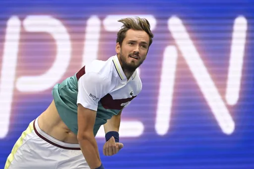 Медведев обыграл Рублёва и вышел в полуфинал US Open