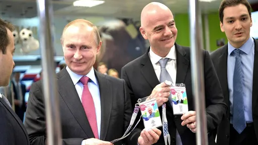 Путин поручил до 1 мая упростить использование Fan ID инвалидами, пенсионерами и детьми