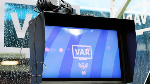 Гаджиев выступил против отмены VAR в чемпионате России