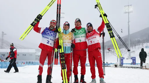 FIS не определила сроки возможного возвращения российских лыжников